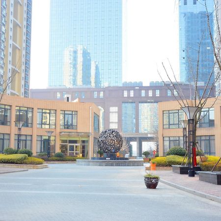 Qingdao Ssc Boutique Apartment Bagian luar foto