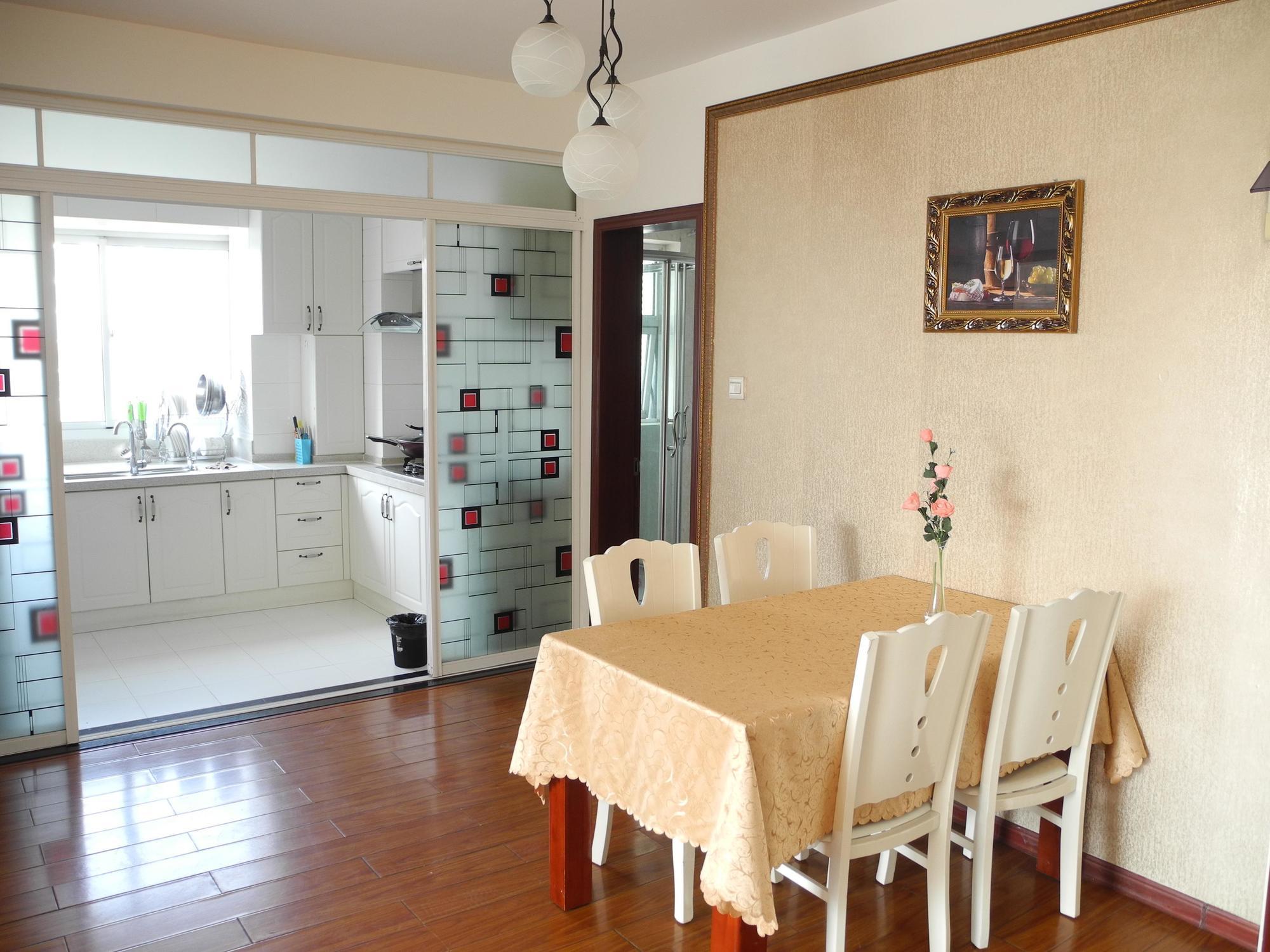 Qingdao Ssc Boutique Apartment Bagian luar foto